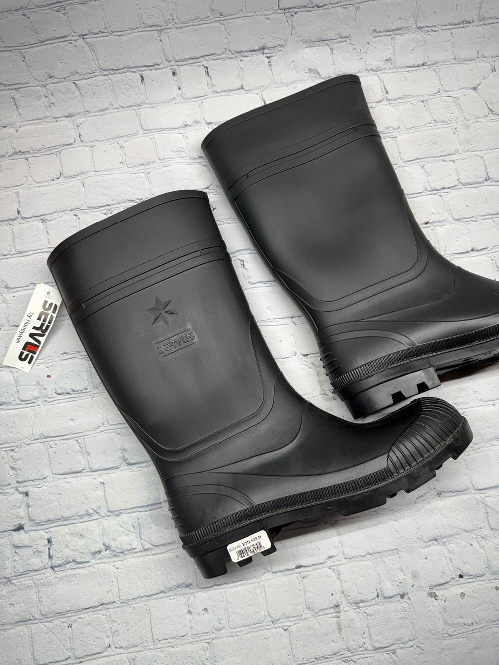 NWT Servus by Honeywell Pull on Waterproof Rubber Rain Boots Black Size 11